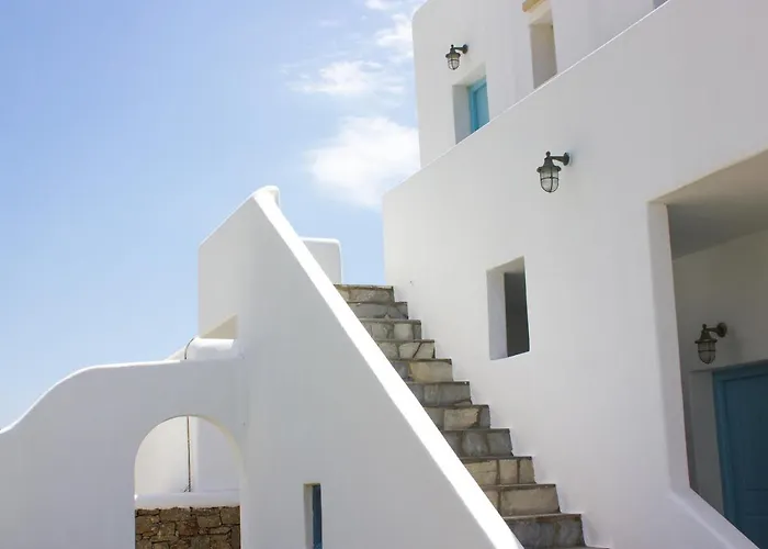 Eleftheria & Ορνός