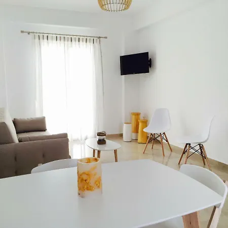 Eleftheria & Hotell Ornos (Mykonos)