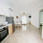 Szálloda Eleftheria &