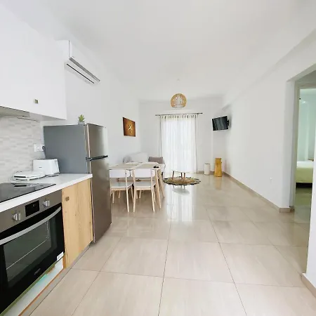 Szálloda Eleftheria &