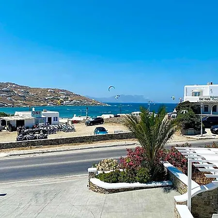 Eleftheria & Hotell *