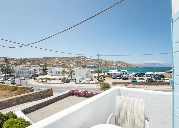 Eleftheria & Hotel Ornos (Mykonos)